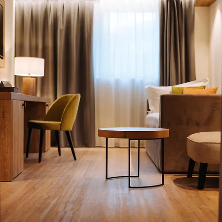 Hotel Valtur Cervinia Cristallo 5*