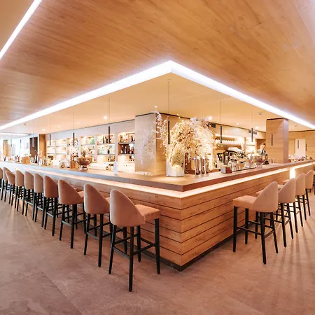 Ξενοδοχείο Valtur Cervinia Cristallo