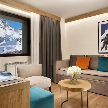 Valtur Cervinia Cristallo 5* 브루일서비니아