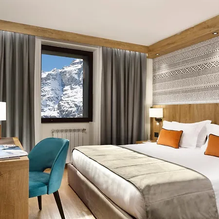 ホテル Valtur Cervinia Cristallo