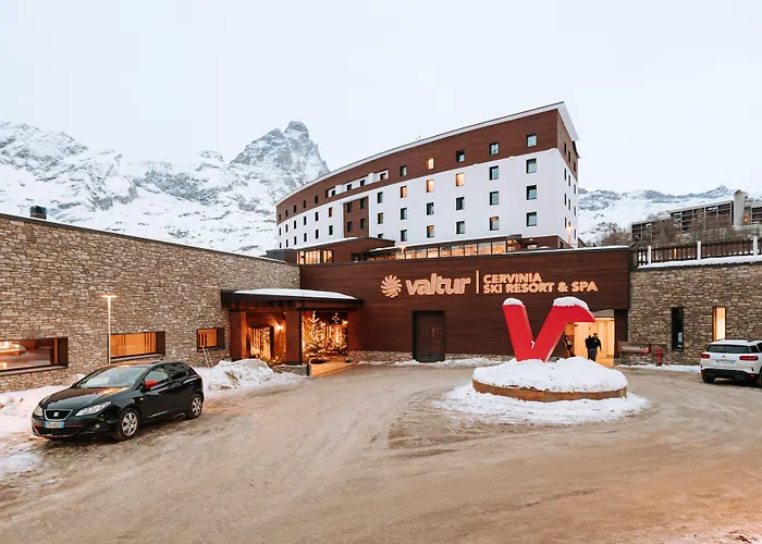 Отель Valtur Cervinia Cristallo 5*